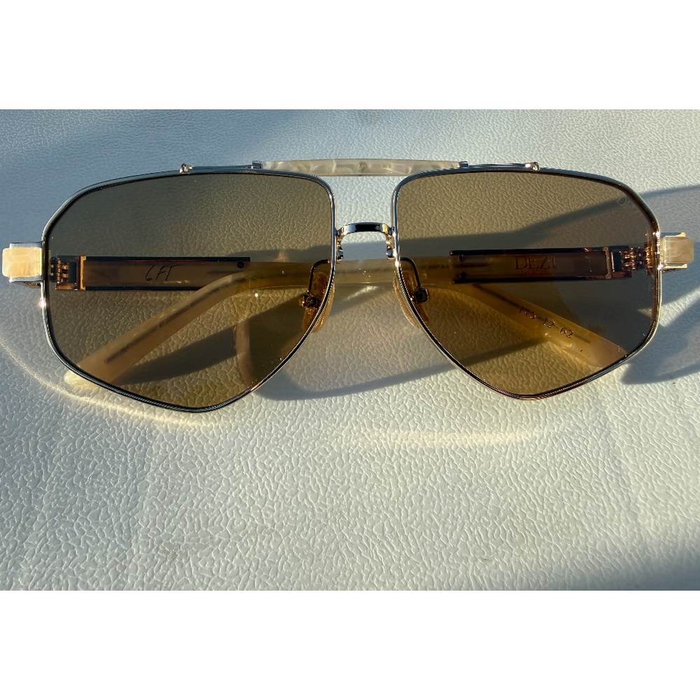 DEZI 6FT Oversized Sunglasses – New in Box - Picture 5 of 8